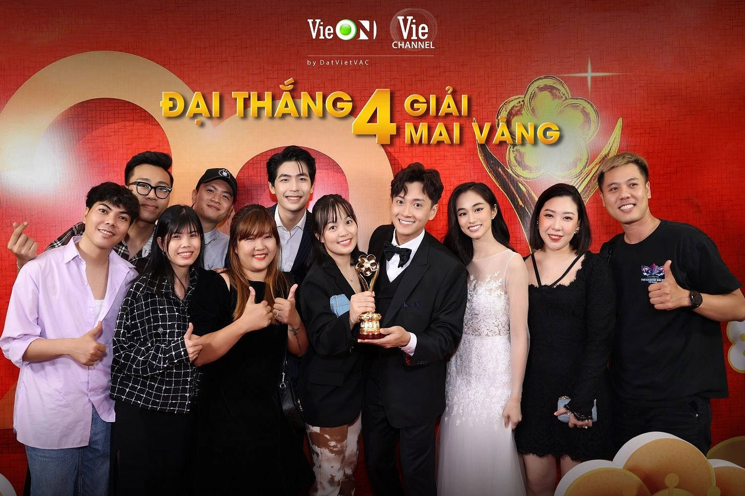 DATVIETVAC GROUP HOLDINGS THẮNG LỚN TẠI LỄ TRAO GIẢI MAI VÀNG LẦN THỨ 28