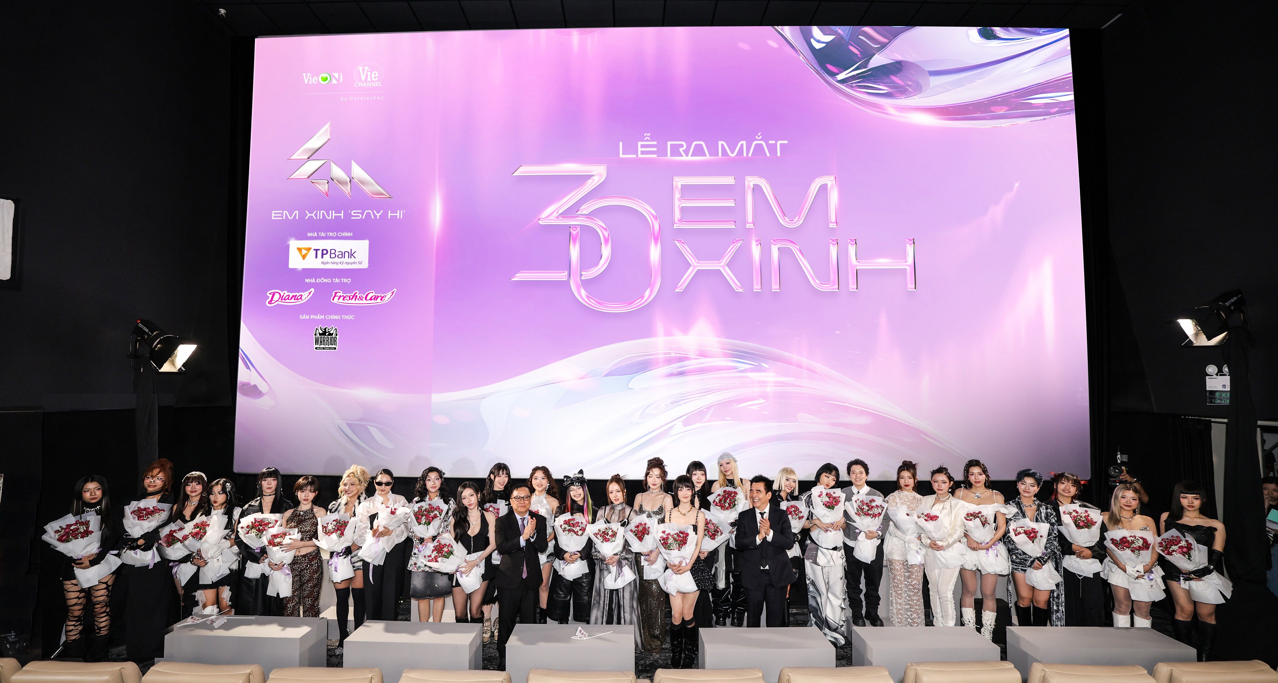 [EM XINH "SAY HI"] HIỆN TƯỢNG ÂM NHẠC MỚI CỦA MÙA HÈ 2025 CHÍNH THỨC RA MẮT