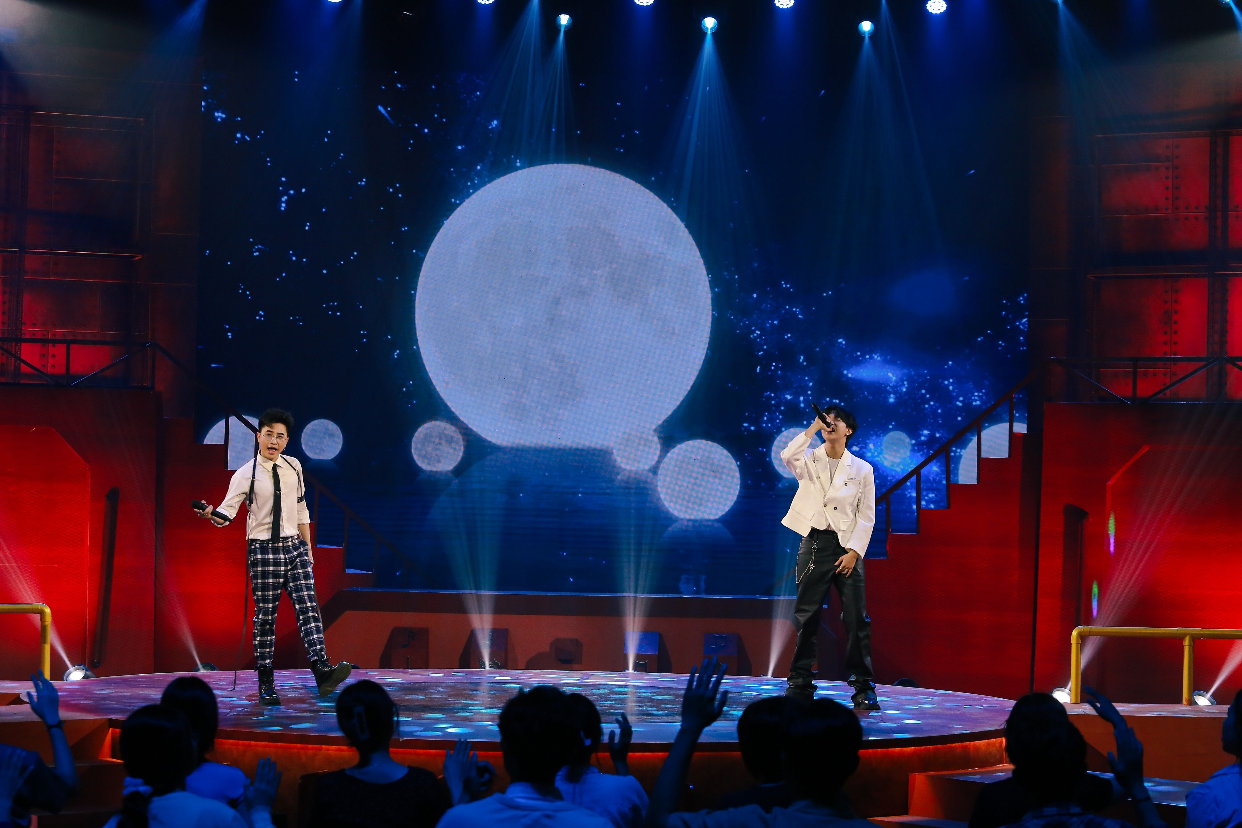 [ĐẤU TRƯỜNG ÂM NHẠC 2025] SÔI ĐỘNG VÀ BÙNG NỔ VỚI NHỮNG THỦ LĨNH CÁ TÍNH VÀ CÁC “CHIẾN BINH” ĐA NGHỀ