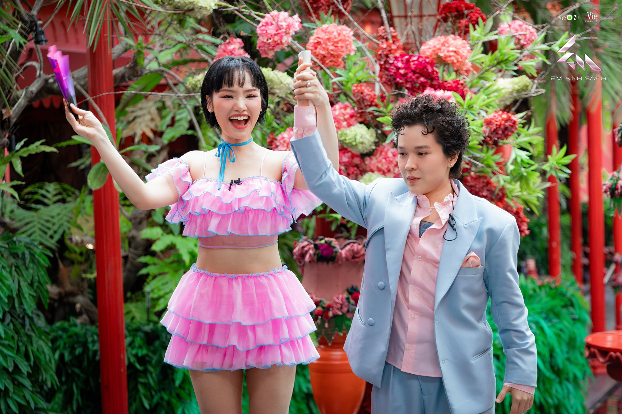 [EM XINH SAY HI”] EM XINH BÍCH PHƯƠNG BẬT KHÓC VÌ NỖI SỢ CỦA BẢN THÂN, EM XINH TIÊN TIÊN ĐƯỢC CÁC ĐỘI TRƯỞNG THAY NHAU “MỜI GỌI”