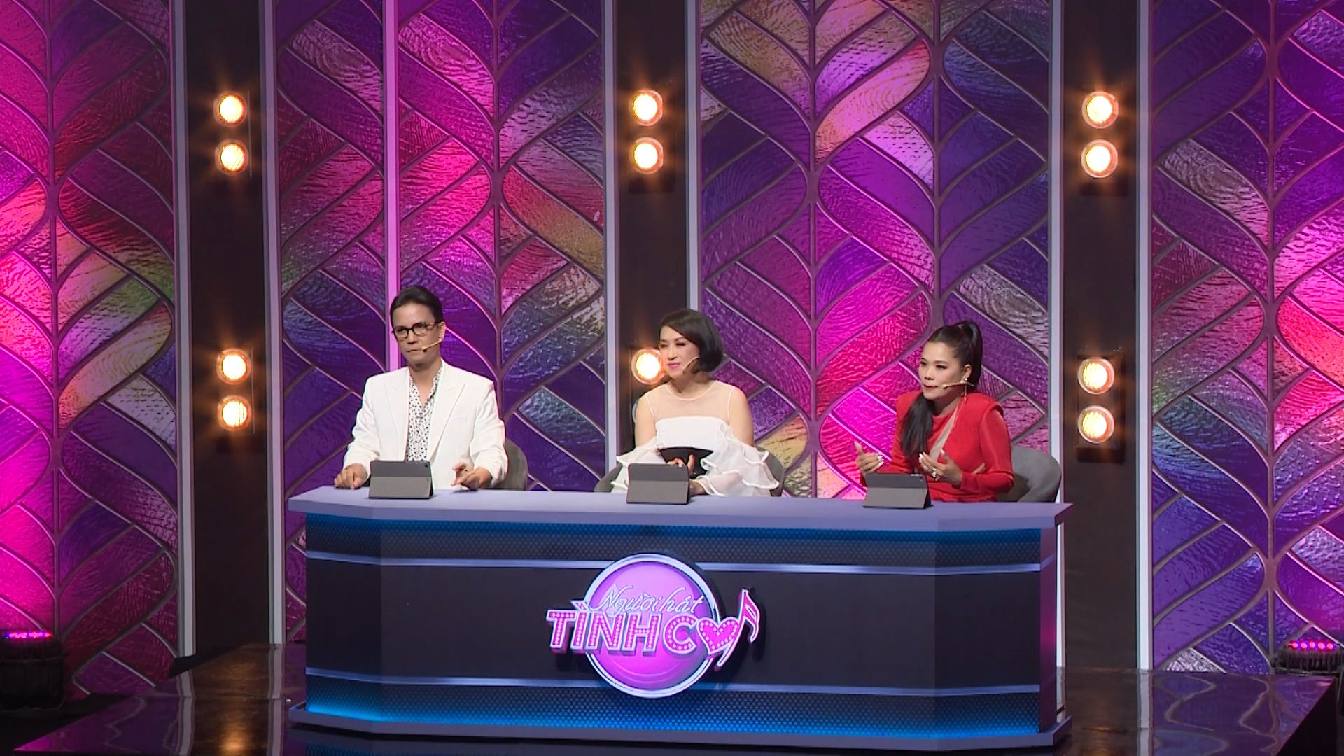 [NGƯỜI HÁT TÌNH CA] Ý LAN KHEN TẤM TẮC, MỸ LỆ ĐỀ NGHỊ HỖ TRỢ "GIỌNG HÒ ĐỒNG THÁP"- ANH ĐÀO 