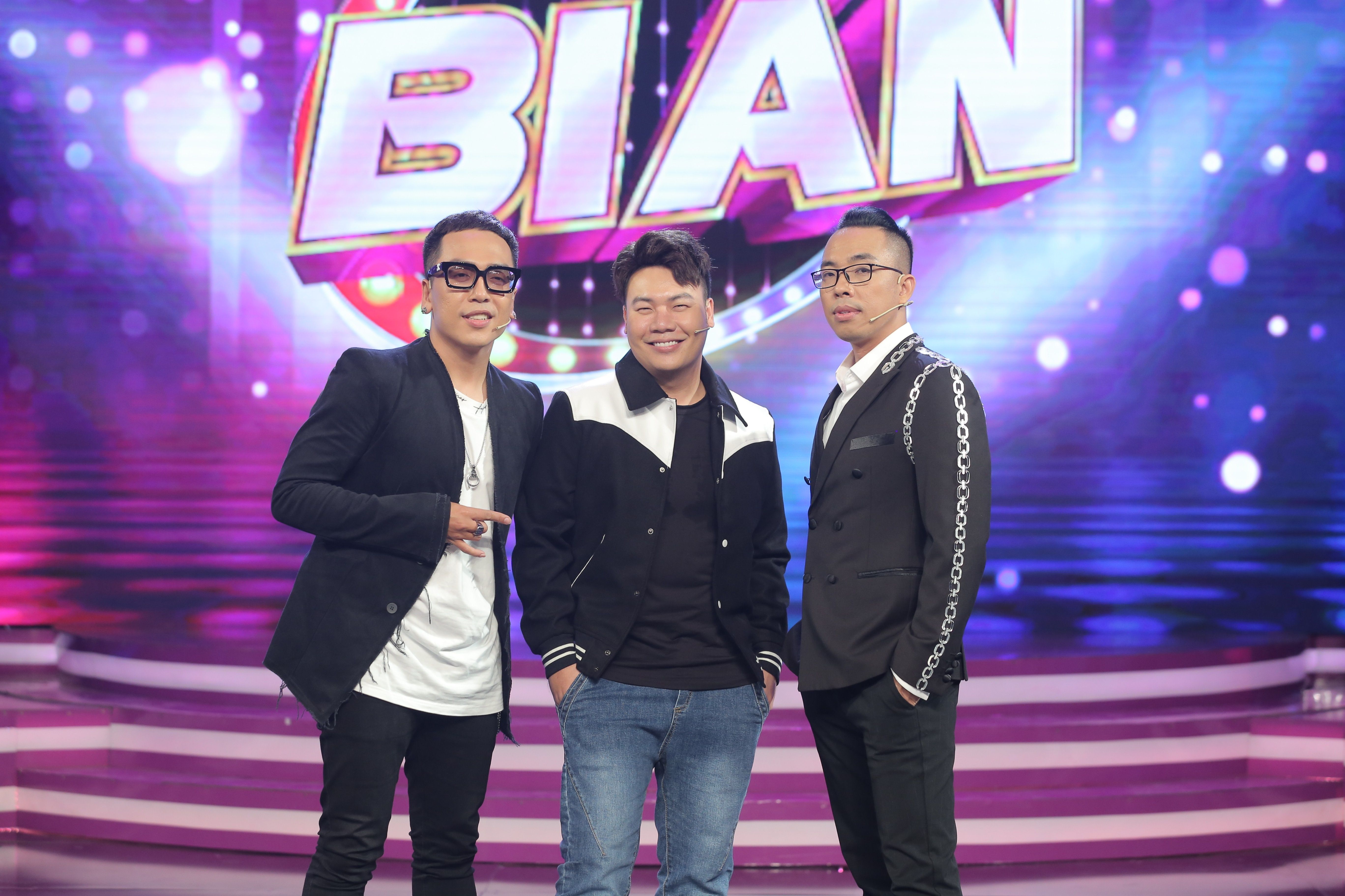 [CA SĨ BÍ ẨN] PUKA BỊ DÀN NHẠC SĨ NGÓ LƠ, ĐÃ KHÔNG QUAN TÂM CÒN “BUÔNG LỜI CAY ĐẮNG”