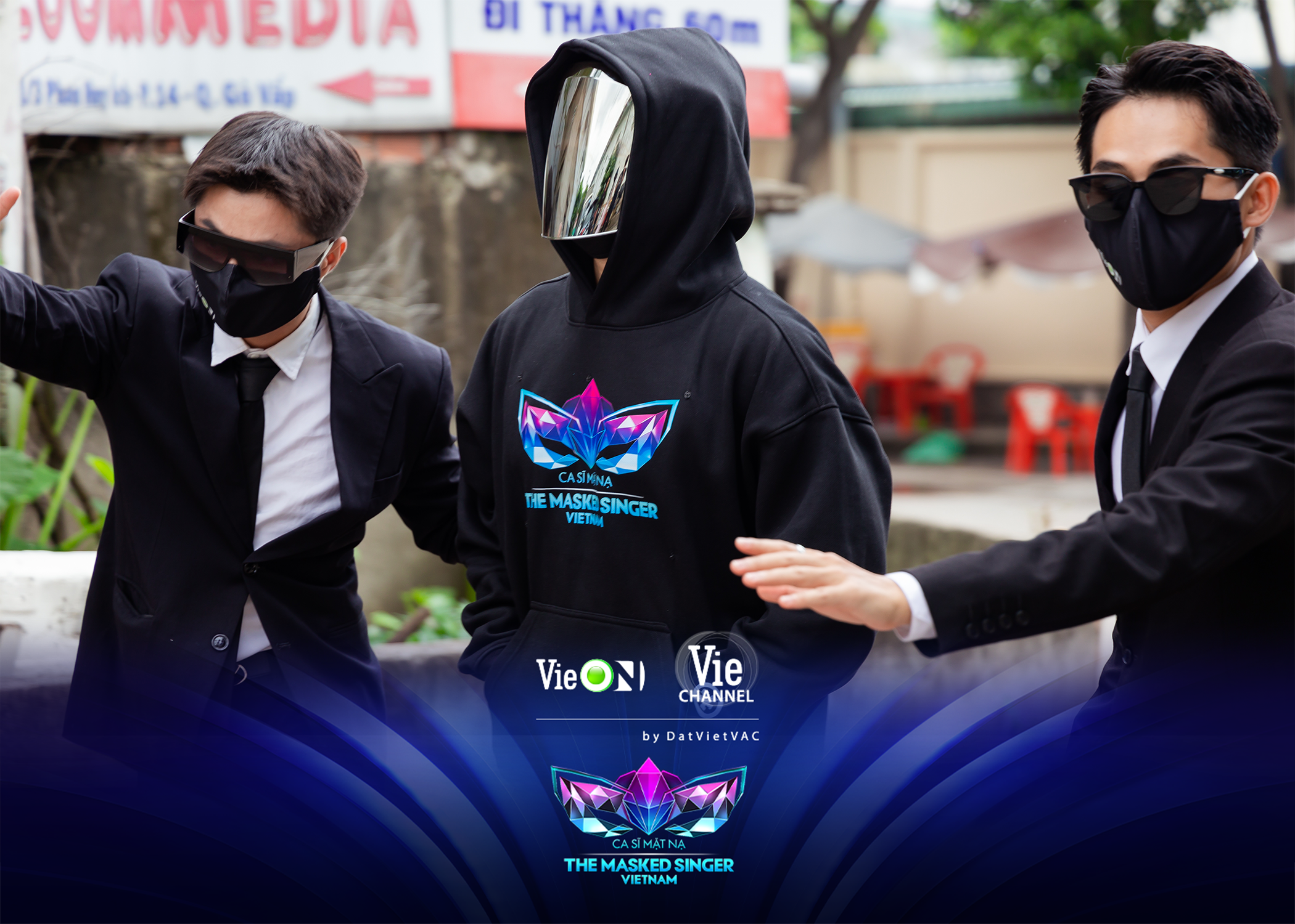 [THE MASKED SINGER VIETNAM] NETIZEN HÁO HỨC VỚI NHÂN VẬT BÍ ẨN CÙNG LOẠT MASCOT XỊN XÒ