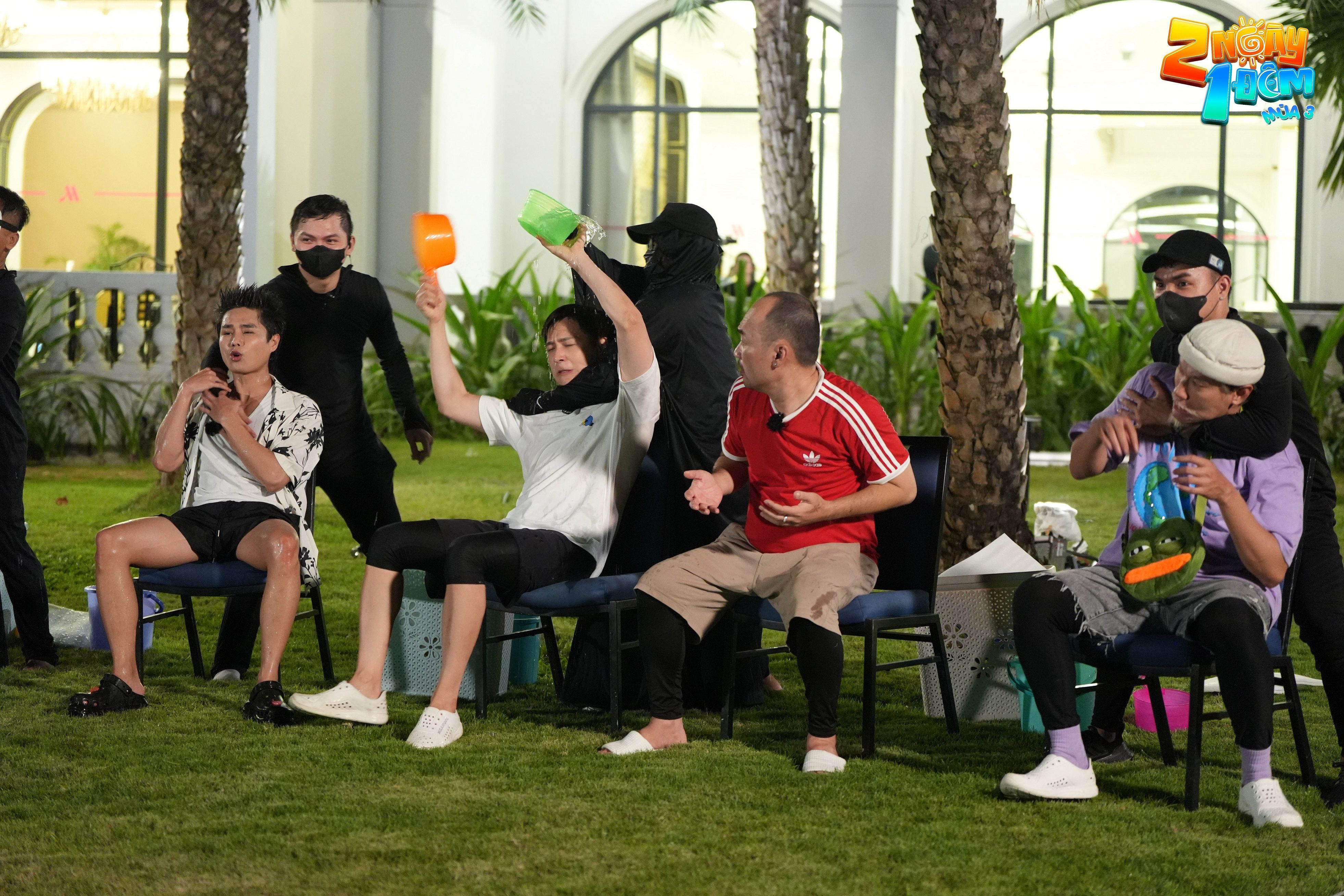 [2 NGÀY 1 ĐÊM ] TIẾN LUẬT - KIỀU MINH TUẤN HOẢNG HỒN VỚI RẠP CHIẾU PHIM 4D