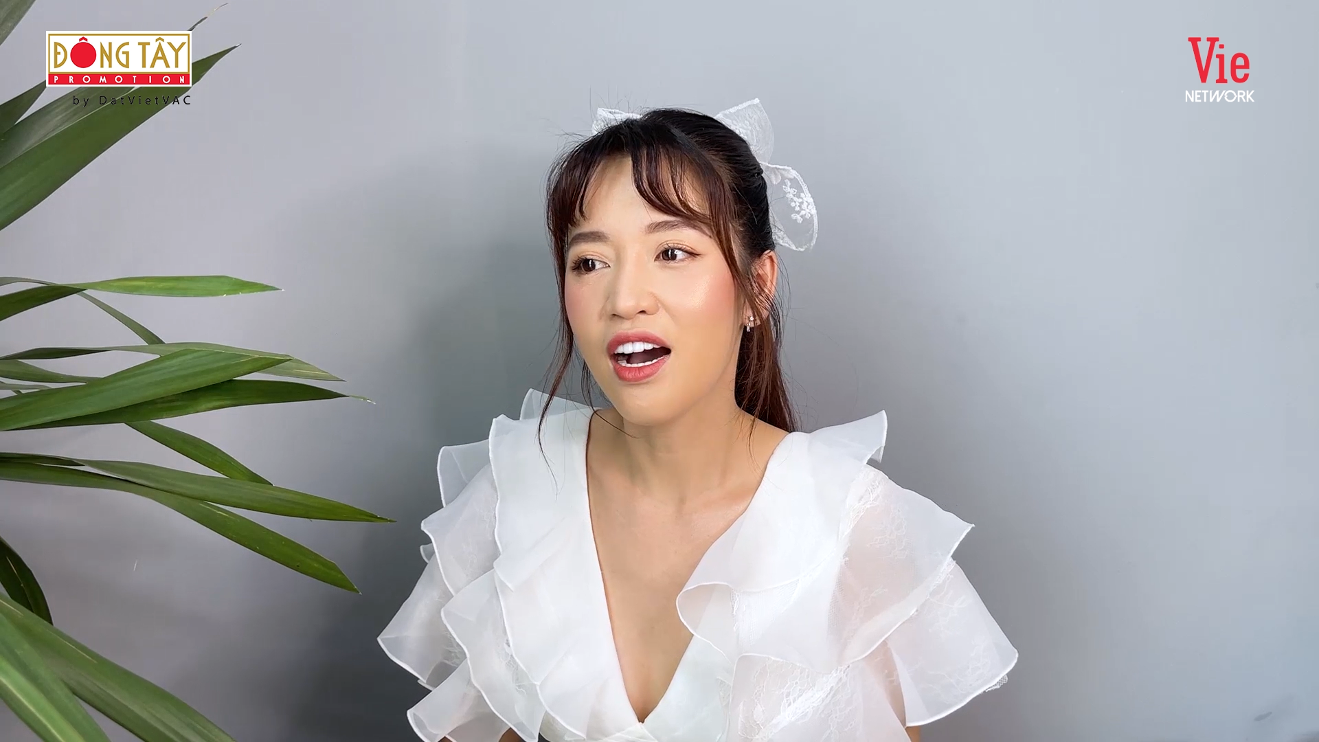 [CA SĨ BÍ ẨN] “MẦM NON ÂM NHẠC” PUKA TỰ TIN ĐỌ GIỌNG HÁT CÙNG CHÍ THIỆN, HÀ THU