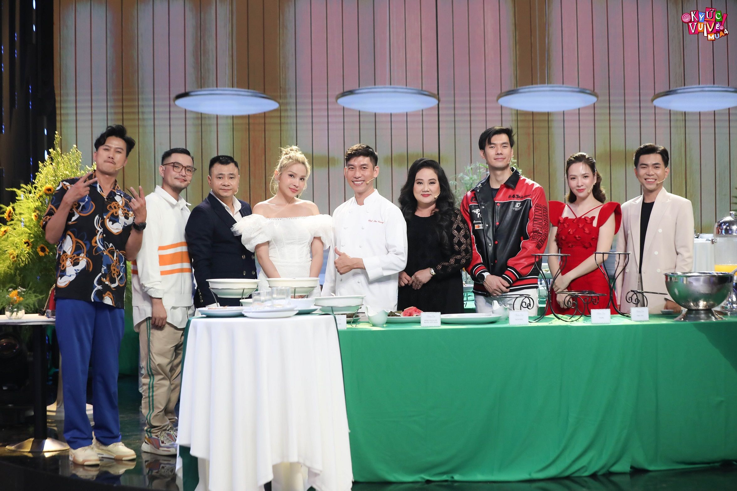 [KÝ ỨC VUI VẺ] CHỈ CÓ 50 TRIỆU TRONG TAY, QUÁCH NGỌC TUYÊN LIỀU MÌNH LÀM PHIM TIỀN TỶ 