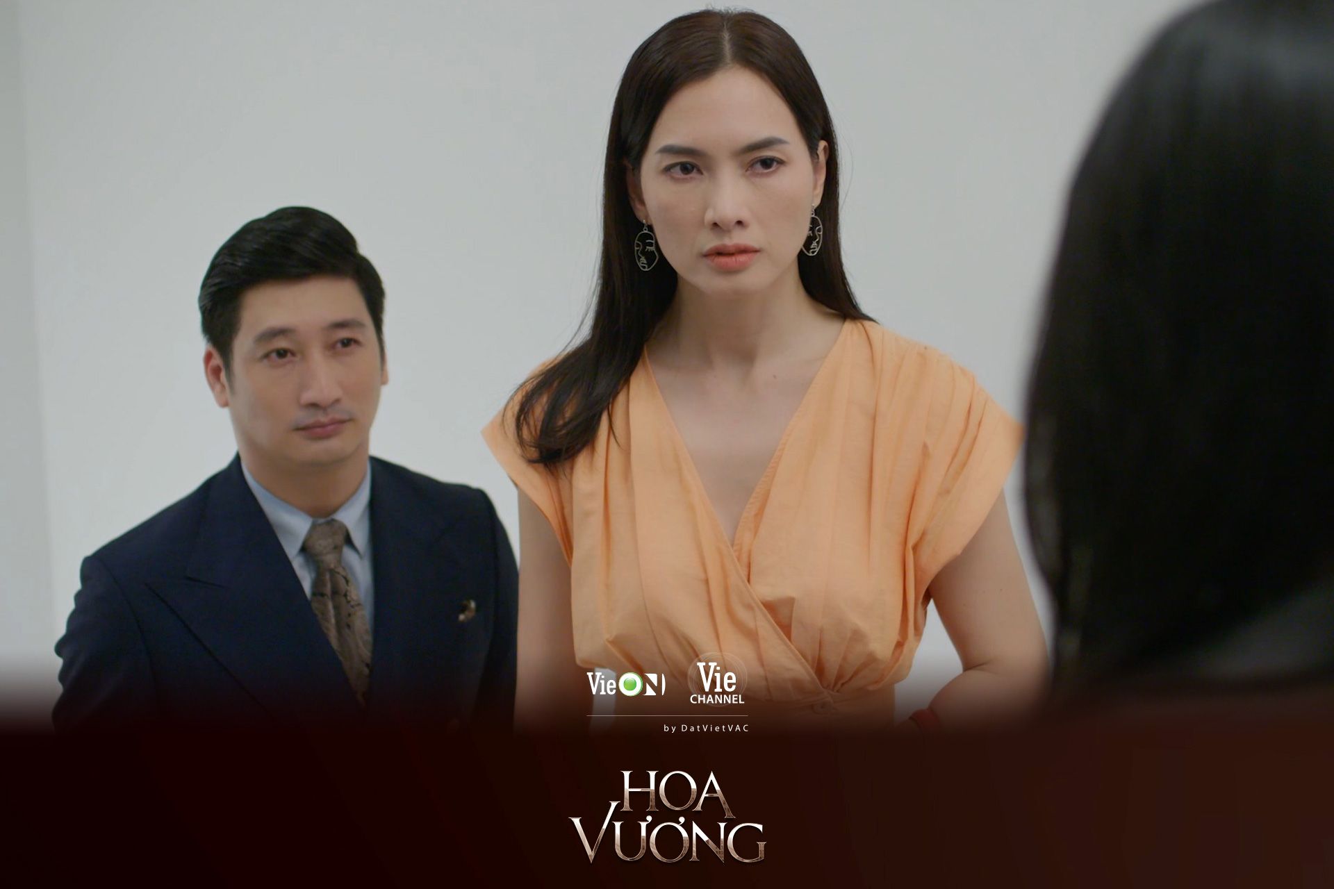 [HOA VƯƠNG] ANH THƯ LẬT TẨY TIỂU TAM, HẢI ĐĂNG SỮNG SỜ KHI BIẾT BỊ TÌNH CŨ GIĂNG BẪY