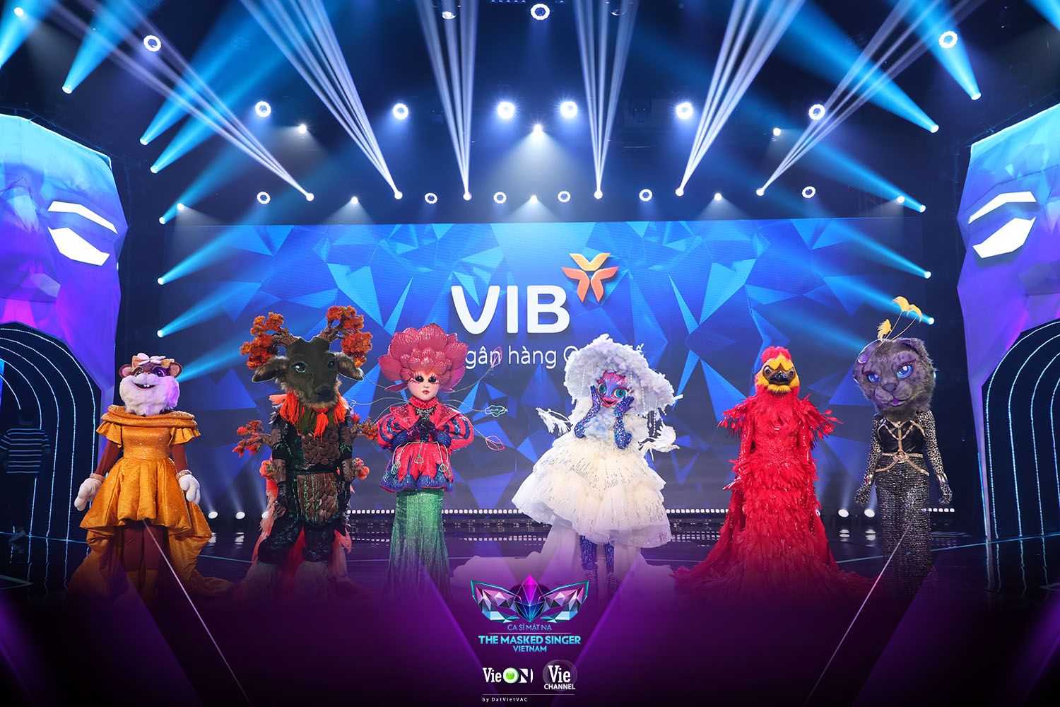 THE MASKED SINGER - BÁO MẮT BIẾC KHIẾN TRẤN THÀNH ĐÂM LO CHO "MÁI NHÀ" ANH TÚ, NGÔ KIẾN HUY NHẬN MÌNH ĐÃ SAI VÌ TÍ NÂU