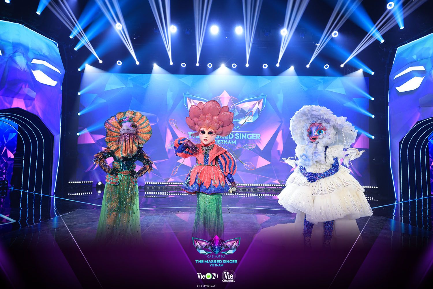 [THE MASKED SINGER VIETNAM] TÓC TIÊN "BỊ SỐC" TRƯỚC KHẢ NĂNG PHÁ BỎ MỌI GIỚI HẠN CỦA 3 NHÂN VẬT MASCOT TẠI BẢNG ĐẤU TỬ THẦN