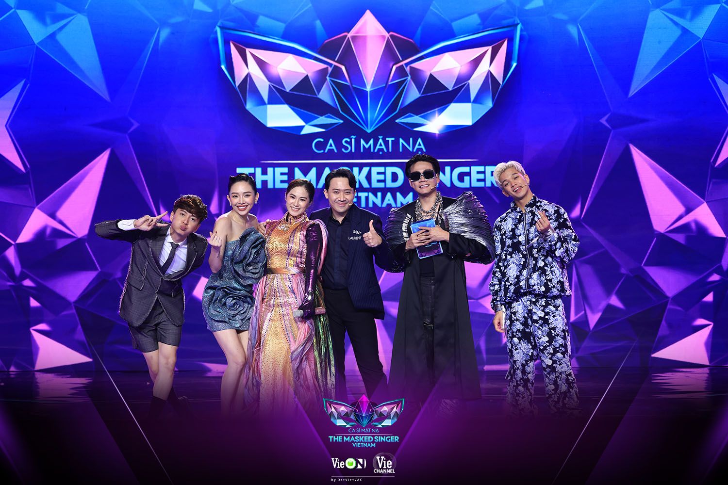 [THE MASKED SINGER VIETNAM] TẬP 7 TIẾN THẲNG TOP 2 TRENDING YOUTUBE KHI MANG KÝ ỨC THANH XUÂN ÙA VỀ VỚI TRIỆU FAN