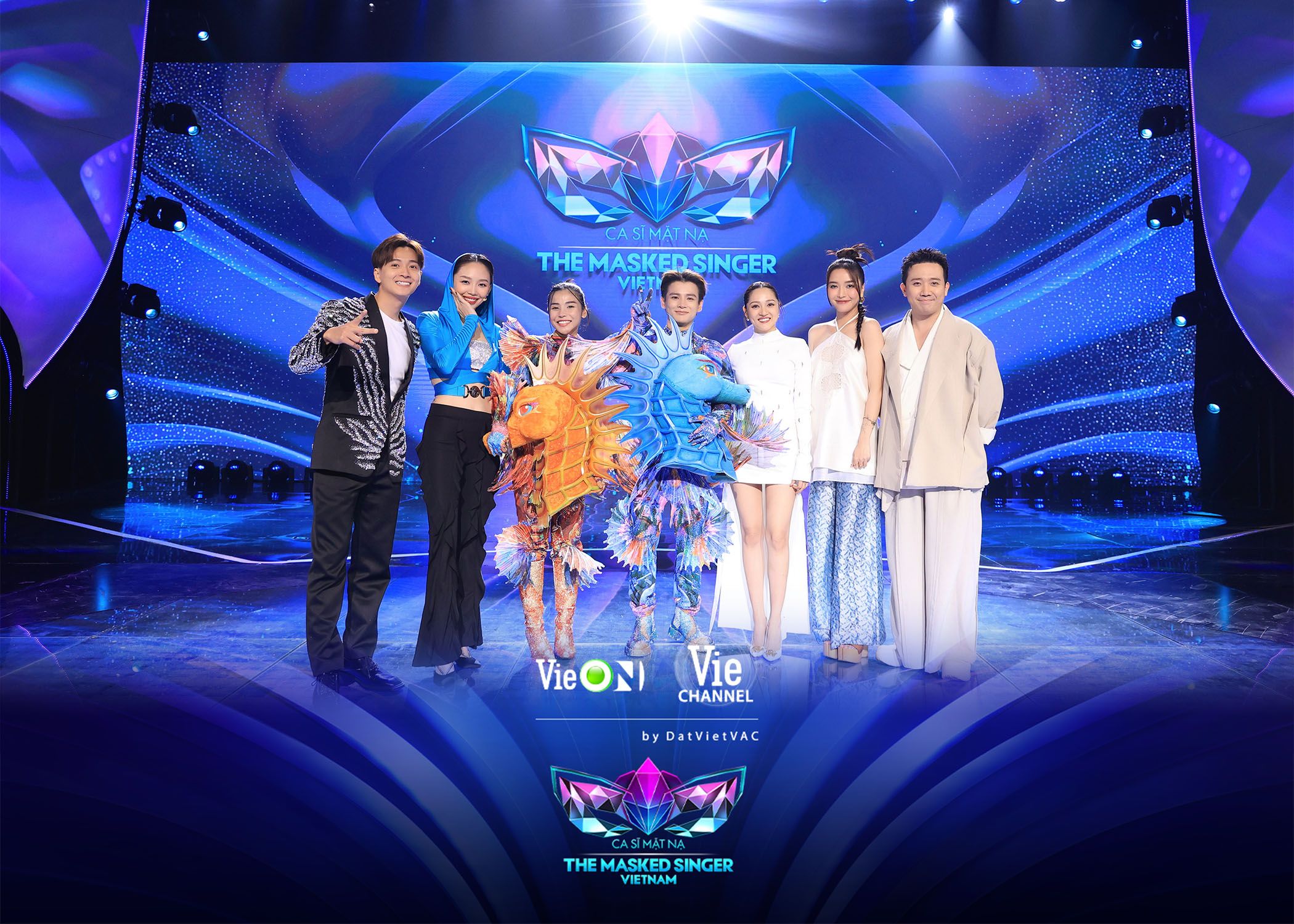 [THE MASKED SINGER VIETNAM] CỪU BÔNG THẲNG TIẾN VÒNG 2, CÁ NGỰA ĐÔI PHẢI CỞI MẶT NẠ LỘ DIỆN